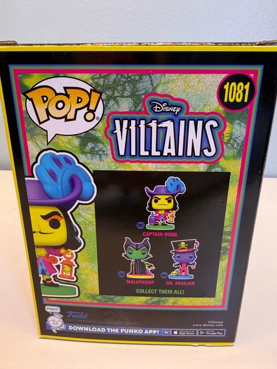 Funko Pop! Disney Villains Captain Hook #1081 (Hot Topic Exclusive) - Picture 3 of 5
